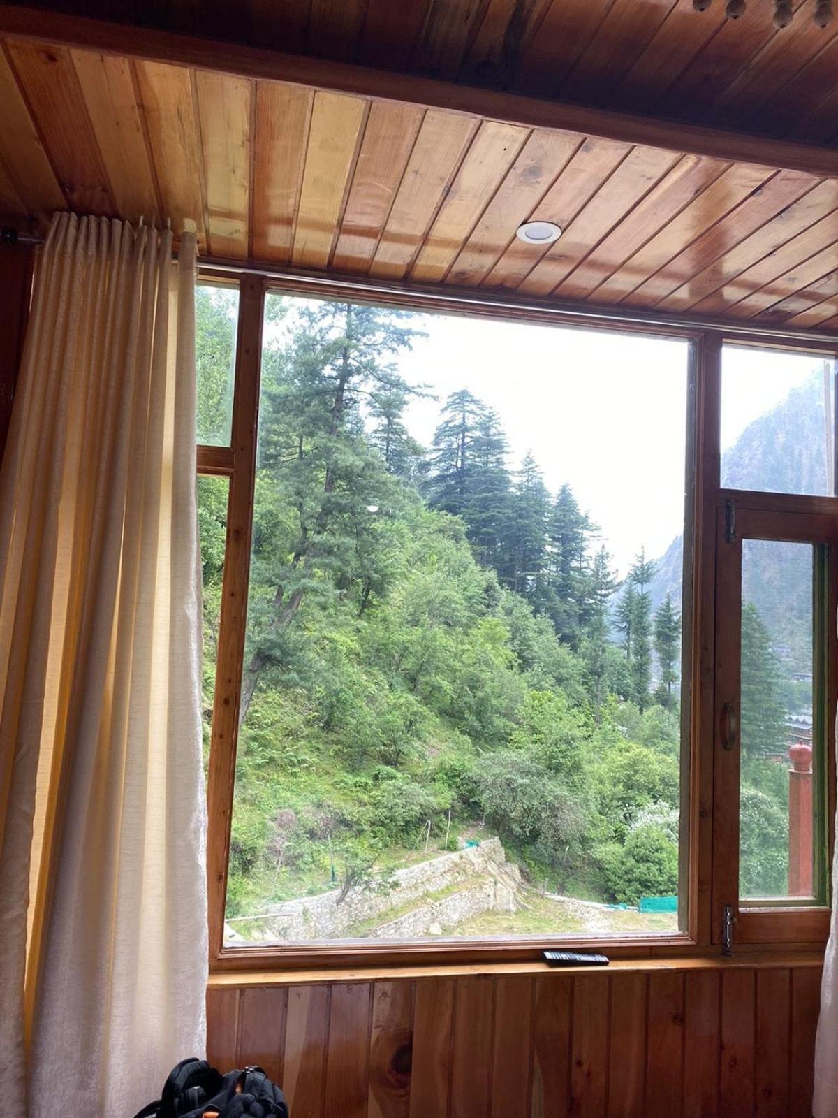 Shangri-La Rooms & Restaurant Kasol Zewnętrze zdjęcie