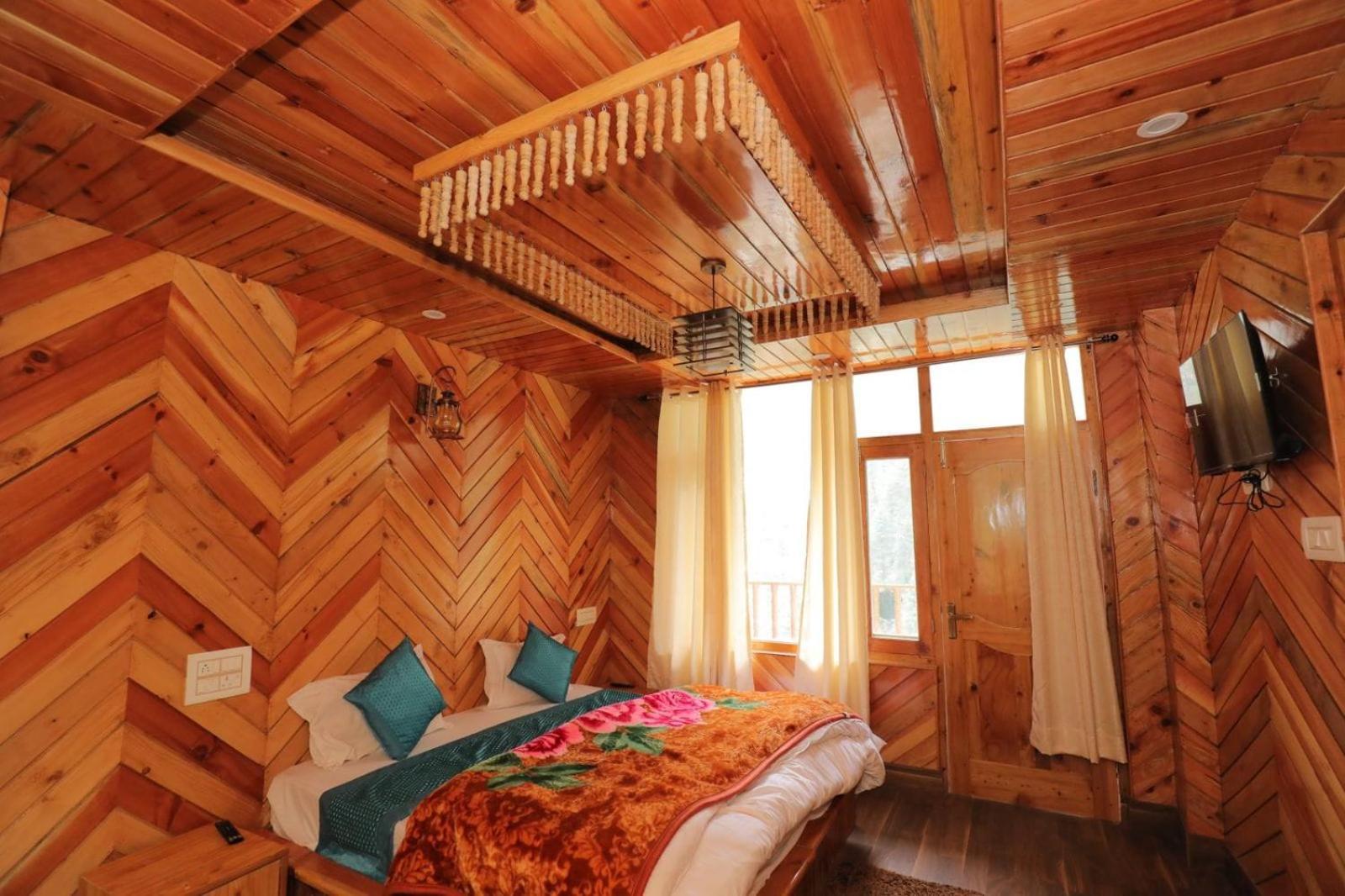 Shangri-La Rooms & Restaurant Kasol Zewnętrze zdjęcie
